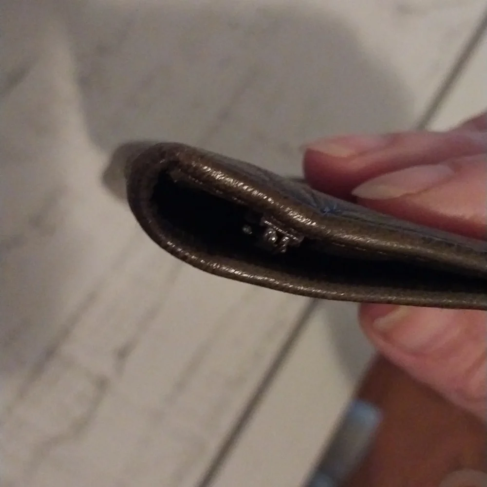 Dior wallet